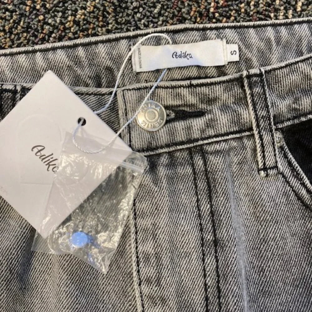 Adika Color Block High-Waisted Straight Leg Jeans - Small/4 - NWT! - Picture 4 of 5